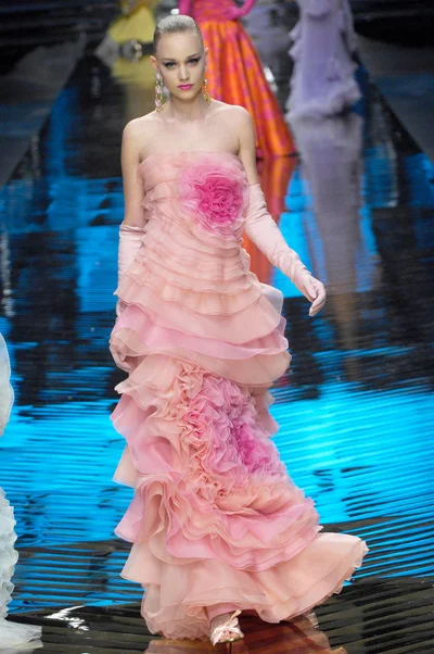 Look 66